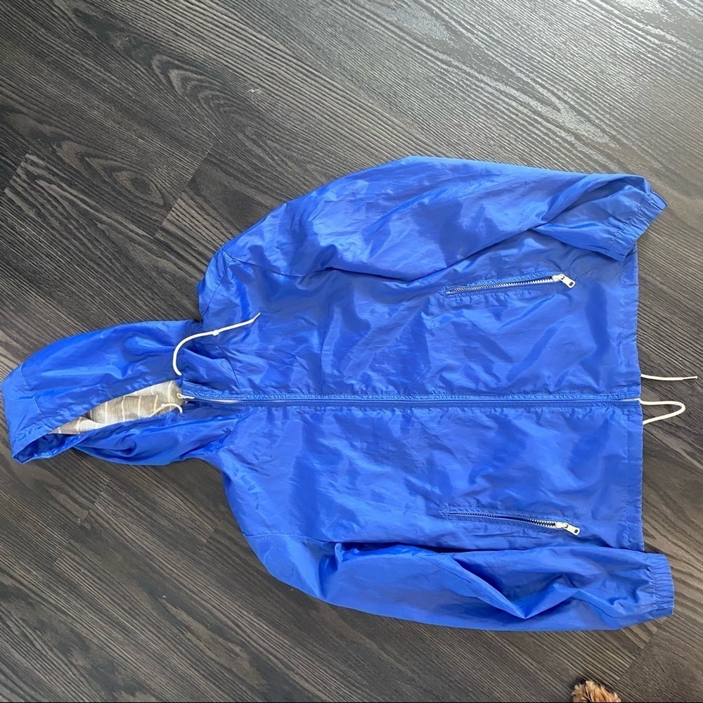 American Eagle windbreaker size small